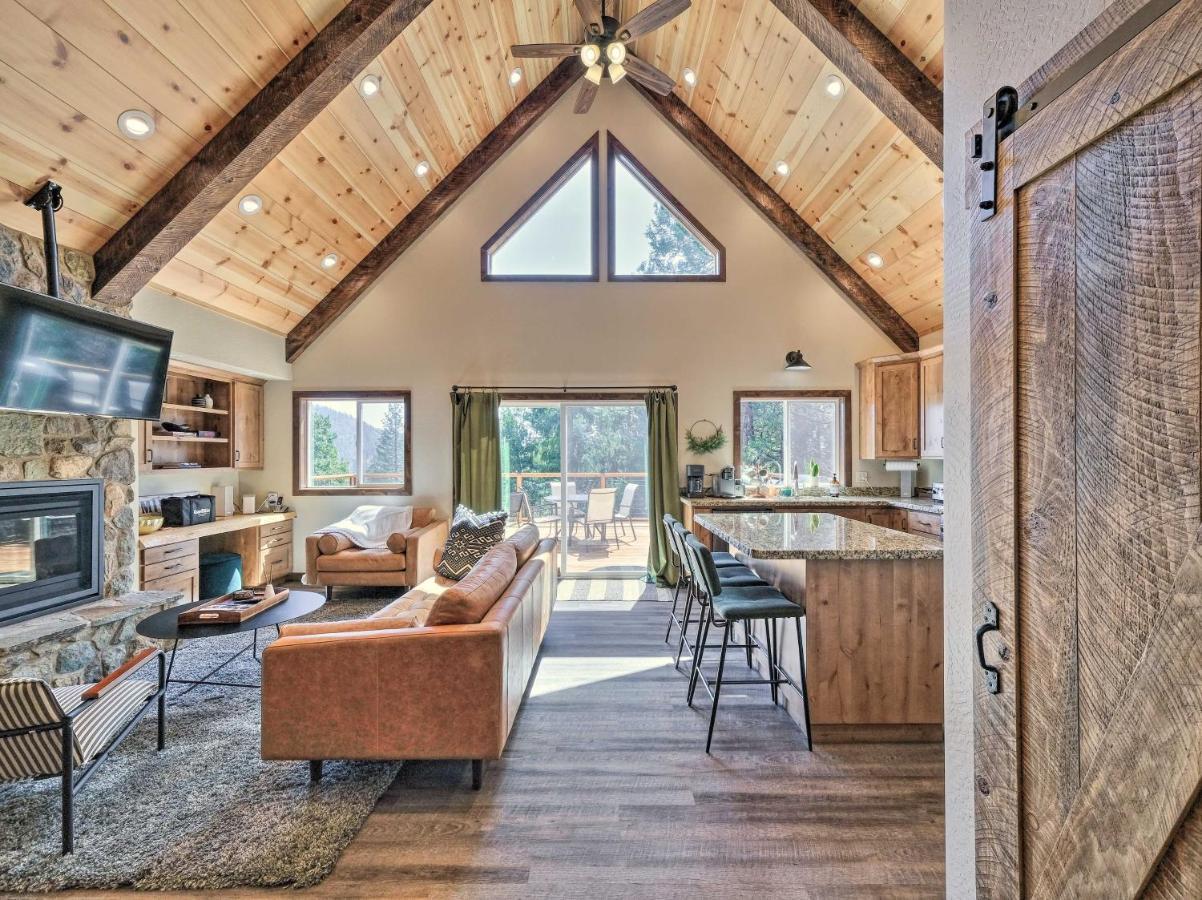 Luxury Retreat Custom Mi-Wuk Village Cabin! Buitenkant foto